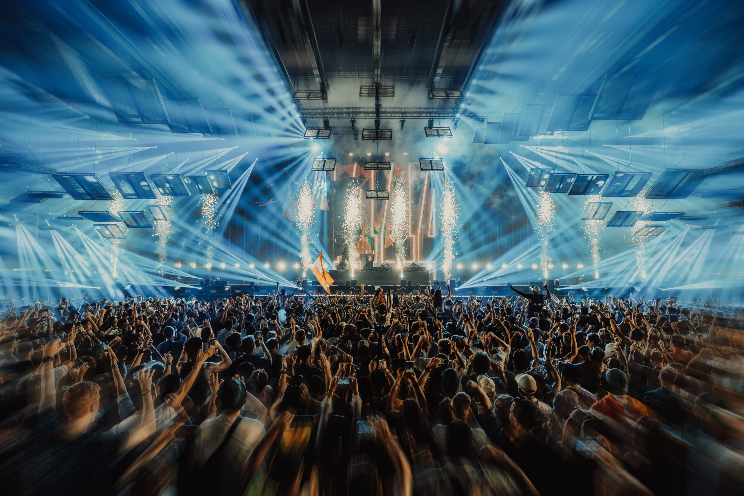 Afbeelding van 4444 Of a Kind – Tomorrowland